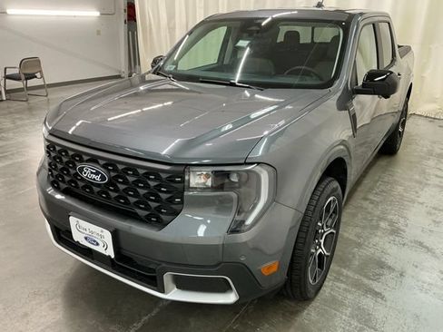 New 2026 Ford Maverick Lariat w/ 4K Tow Package AWD/4WD image 9