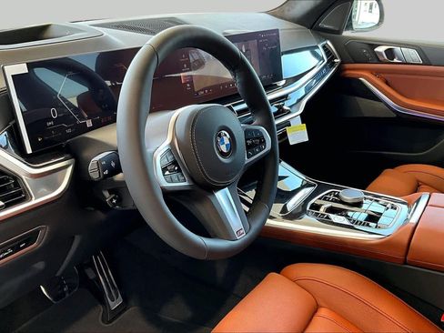 New 2027 BMW X7 xDrive40i w/ M Sport Package AWD/4WD image 7