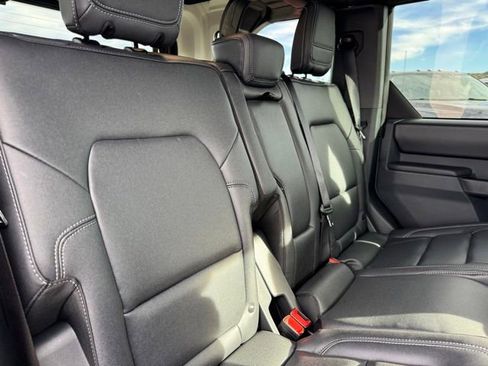 New 2025 Ford Bronco Badlands image 20