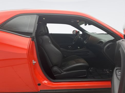 Used 2022 Dodge Challenger R/T Scat Pack w/ Plus Package image 18