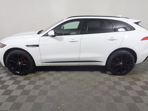 Used 2019 Jaguar F-PACE S AWD/4WD image 2
