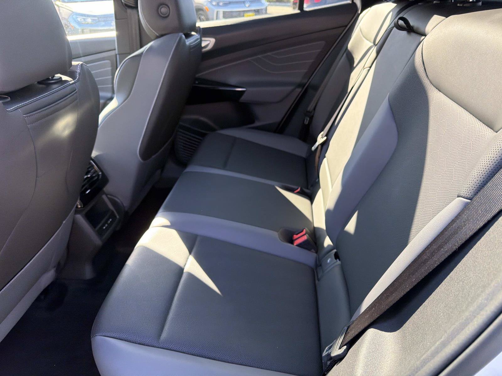Certified 2023 Volkswagen ID.4 Pro S RWD image 10