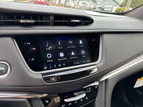 New 2026 Cadillac XT5 Luxury w/ LPO, Floor Liner Package image 29
