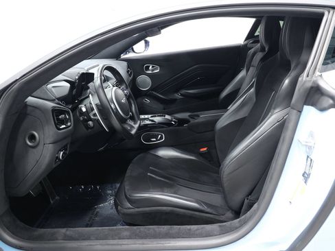 Used 2020 Aston Martin V8 Vantage Coupe RWD image 14