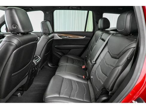 Certified 2023 Cadillac XT6 Sport w/ Platinum Package AWD/4WD image 28
