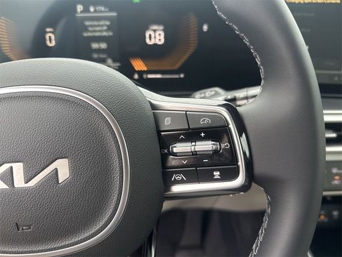 New 2025 Kia Sorento S image 19
