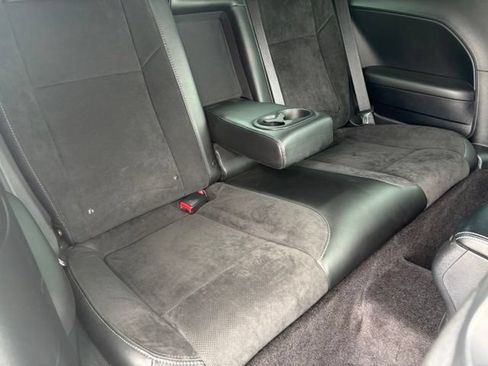 Used 2016 Dodge Challenger R/T Scat Pack w/ Leather Interior Group RWD image 17