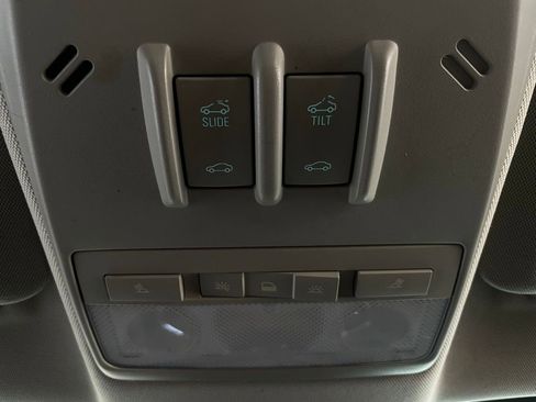 Used 2015 Chevrolet Trax LTZ image 35