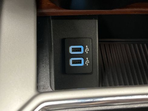 Used 2019 Ford F250 King Ranch w/ Chrome Package image 27