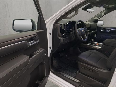 New 2026 Chevrolet Silverado 1500 LTZ w/ Technology Package AWD/4WD image 19