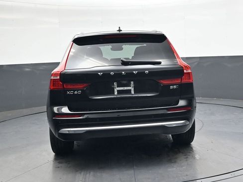 Used 2023 Volvo XC60 B5 Ultimate image 6