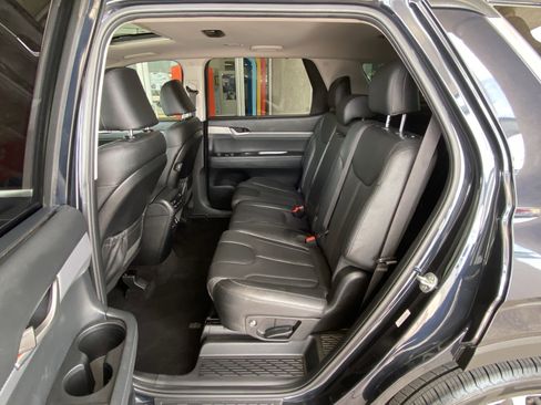 Used 2022 Hyundai Palisade SEL w/ 8P Bench Seat Package AWD/4WD image 38