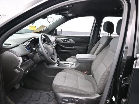 Used 2023 Chevrolet Traverse LT FWD image 10