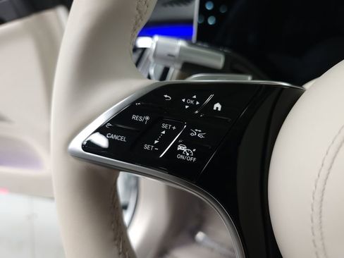 Used 2023 Mercedes-Benz S 580 4MATIC Sedan image 11