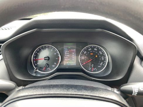 Used 2019 Toyota RAV4 XLE image 25