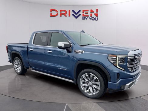 Used 2025 GMC Sierra 1500 Denali w/ Denali Reserve Package image 10