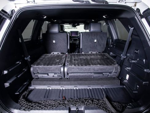 Used 2024 Toyota Sequoia Platinum image 12
