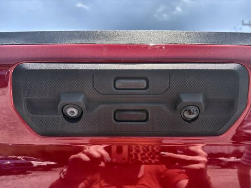 Used 2023 GMC Sierra 1500 Elevation AWD/4WD image 35