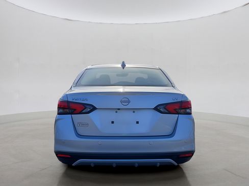 Used 2023 Nissan Versa SV image 24