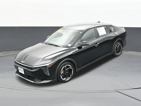 Used 2025 Kia K4 EX FWD image 63