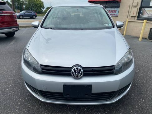 Used 2011 Volkswagen Golf 2-Door FWD image 8