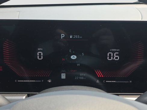Used 2025 Kia K5 GT-Line w/ GT-Line Premium Package FWD image 10