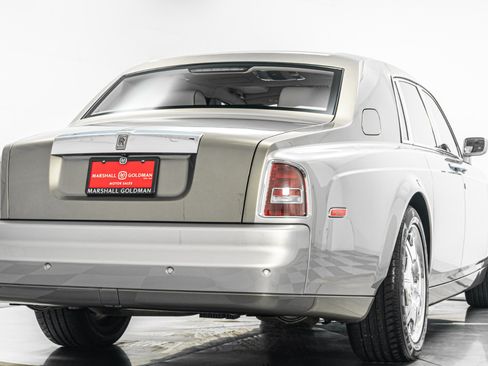 Used 2007 Rolls-Royce Phantom Sedan RWD image 9