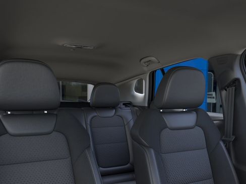New 2026 Chevrolet Trax LT FWD image 24
