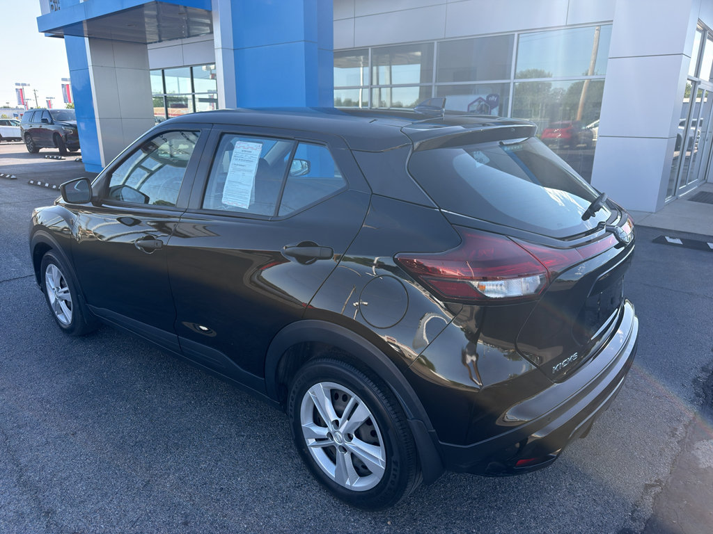 Used 2024 Nissan Kicks S FWD image 6