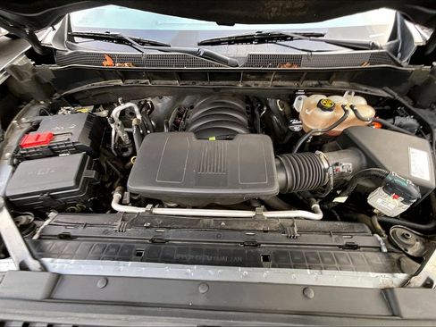 Used 2021 Chevrolet Silverado 1500 LT w/ Z71 Off-Road Package image 10