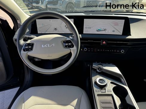 Certified 2024 Kia EV6 Wind image 15