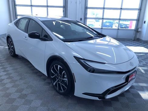 New 2026 Toyota Prius Plug-In Hybrid FWD image 26