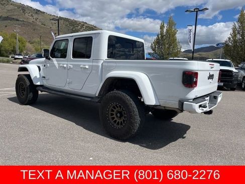 Used 2023 Jeep Gladiator Overland AWD/4WD image 6