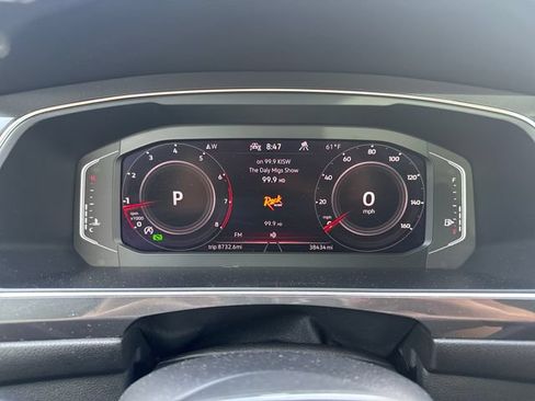 Used 2023 Volkswagen Tiguan SEL R-Line AWD/4WD image 16