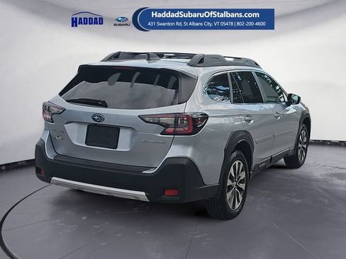 Used 2023 Subaru Outback Limited AWD/4WD image 5