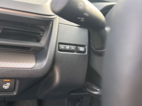 Used 2025 Toyota Prius Limited w/ Limited Premium Package image 15