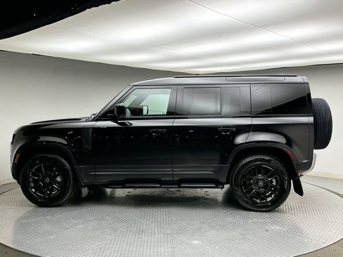 Certified 2025 Land Rover Defender 110 S AWD/4WD image 10