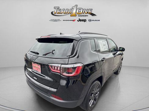 New 2026 Jeep Compass Latitude image 7