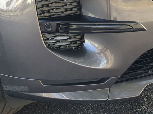 Used 2023 Land Rover Range Rover Sport SE Dynamic image 11