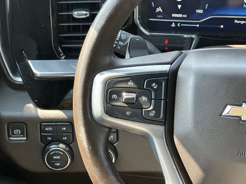 Used 2022 Chevrolet Silverado 1500 LTZ w/ LTZ Convenience Package II AWD/4WD image 20
