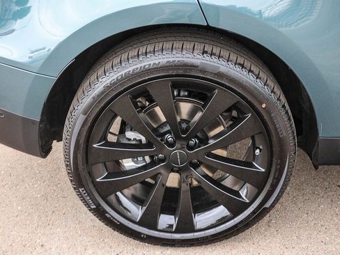 New 2026 Land Rover Range Rover Sport SE AWD/4WD image 13