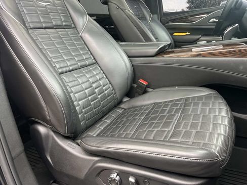 Used 2021 Cadillac Escalade ESV Sport Platinum AWD/4WD image 32