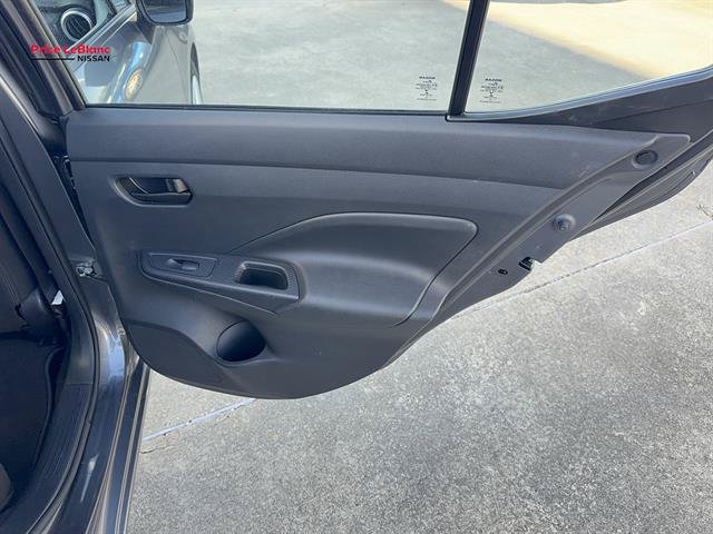 Used 2020 Nissan Versa S FWD image 15