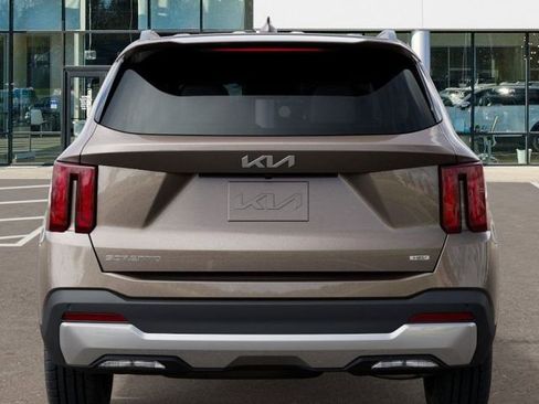 New 2026 Kia Sorento EX AWD/4WD image 13