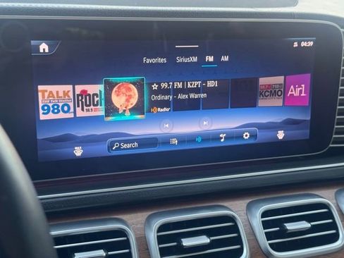 Used 2024 Mercedes-Benz GLE 350 4MATIC image 33