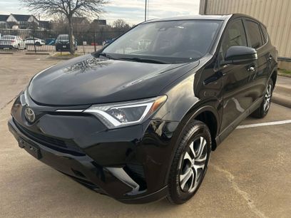 Used 2018 Toyota RAV4 LE