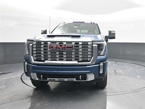 New 2026 GMC Sierra 2500 Denali image 3
