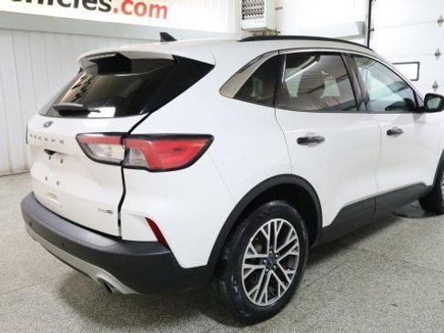 Used 2020 Ford Escape SEL image 6