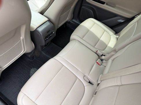 Used 2022 Lincoln Corsair AWD w/ Premium Package image 14