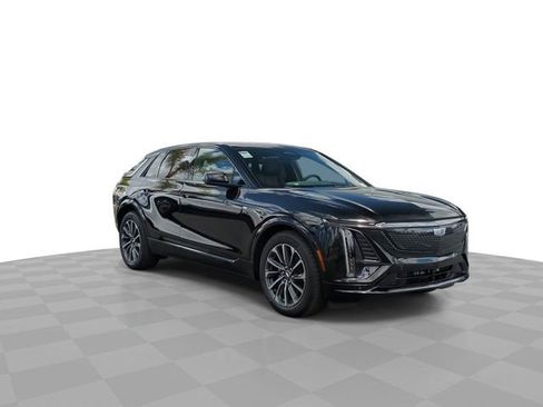 New 2026 Cadillac Lyriq Sport RWD image 2